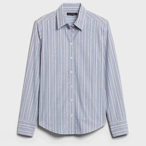 Banana Republic The Classic Shirt in Navy Mini Stripe Size Medium
